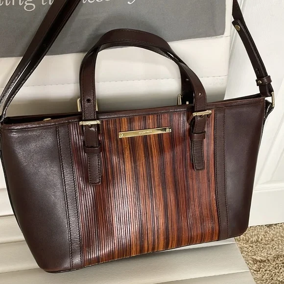Brahmin brown wood print adjustable strap bag - Picture 2 of 14